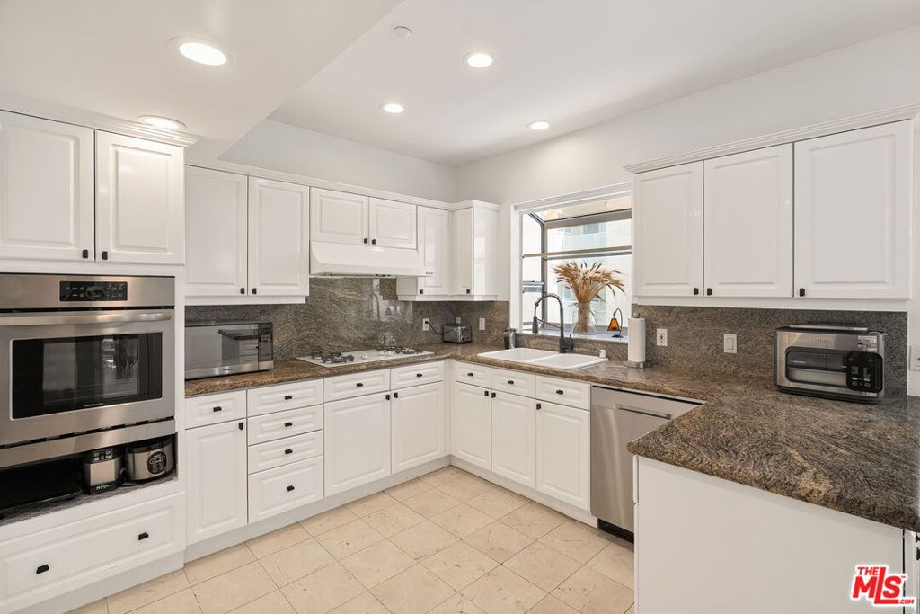 MLS #26852001 image #16