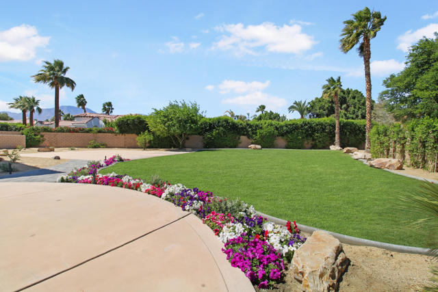 80262 Amazon Avenue, Indio CA: https://media.crmls.org/mediaz/0a6c0e63-960f-450b-8d6e-b3049bc86e42.jpg