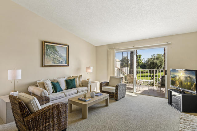 292 Desert Falls Drive E, Palm Desert, CA 92211