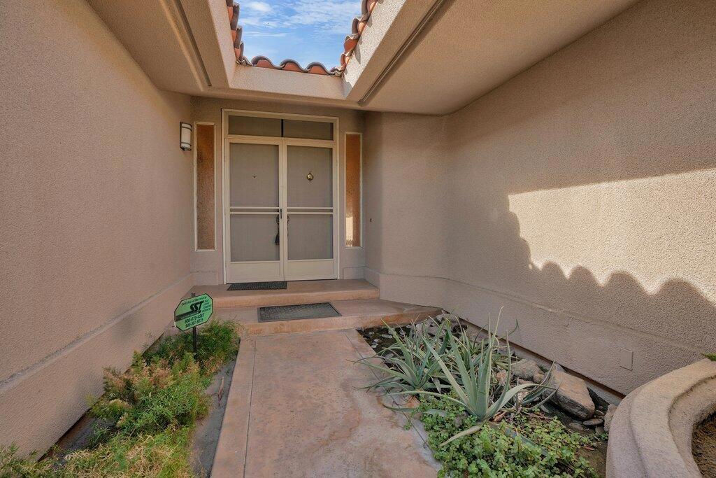 MLS #219135720DA image #2