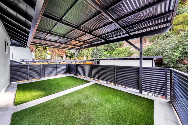 Detail Gallery Image 14 of 44 For 4848 54th St, San Diego,  CA 92115 - 6 Beds | 3 Baths