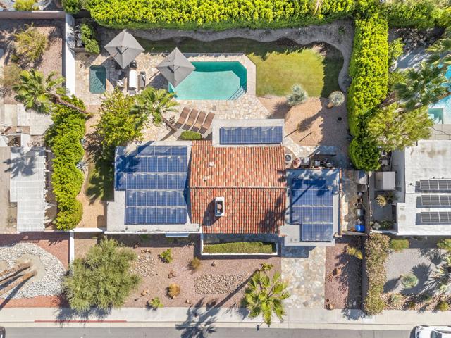 1055 E Louise Drive, Palm Springs, CA 92262