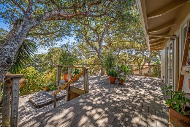 12500 Saddle Way, Carmel Valley CA: https://media.crmls.org/mediaz/0a6e4c7f-15e7-456e-88e3-7968082b19c5.jpg