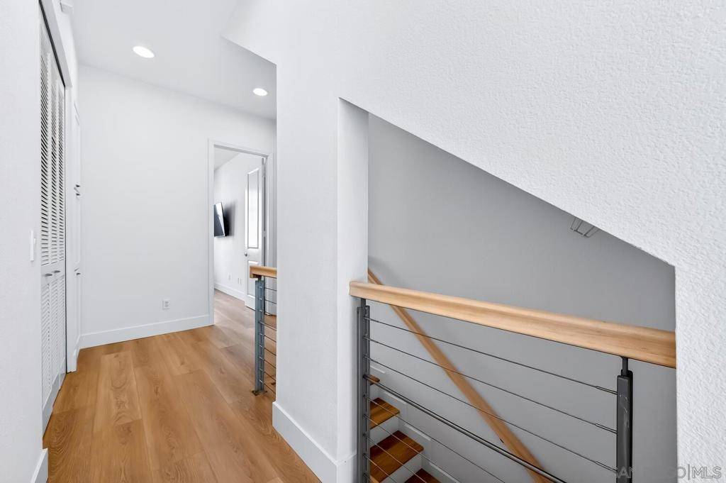 465 Cleveland St - photo 15