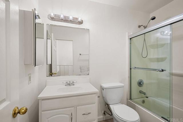 Detail Gallery Image 5 of 26 For 1111 Seacoast Dr 34, Imperial Beach,  CA 91932 - 2 Beds | 1/1 Baths