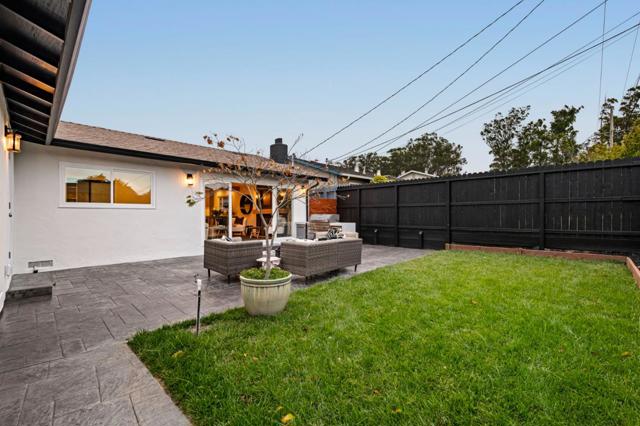 2521 Sherwood Drive, San Bruno CA: https://media.crmls.org/mediaz/0a6fe9de-163e-4b35-b330-b61b381de5d6.jpg