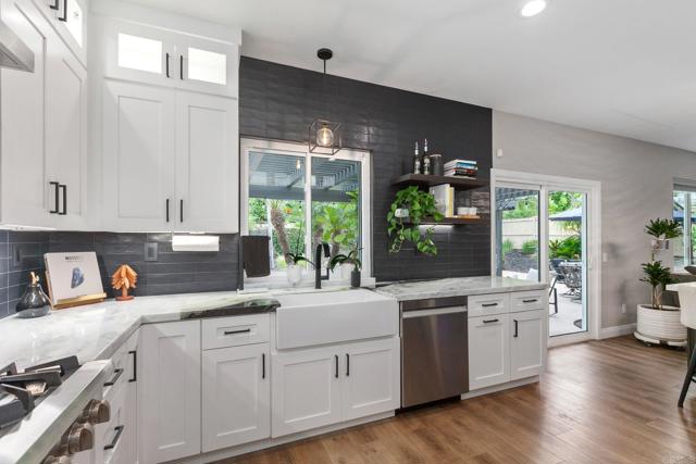 780 Camino Magnifico, San Marcos CA: https://media.crmls.org/mediaz/0a701b41-3f05-410e-bbbf-537f4c2ae7ca.jpg