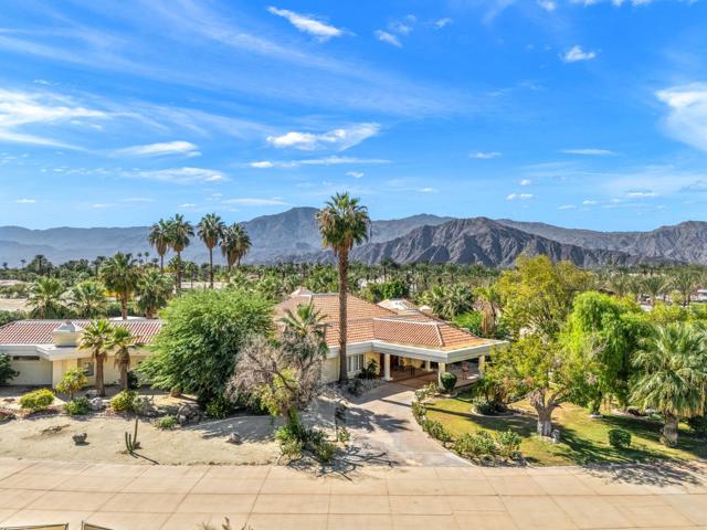 50180 Vista Montana Road, La Quinta CA: https://media.crmls.org/mediaz/0a707732-d74c-4e32-b668-34a9f25229cf.jpg