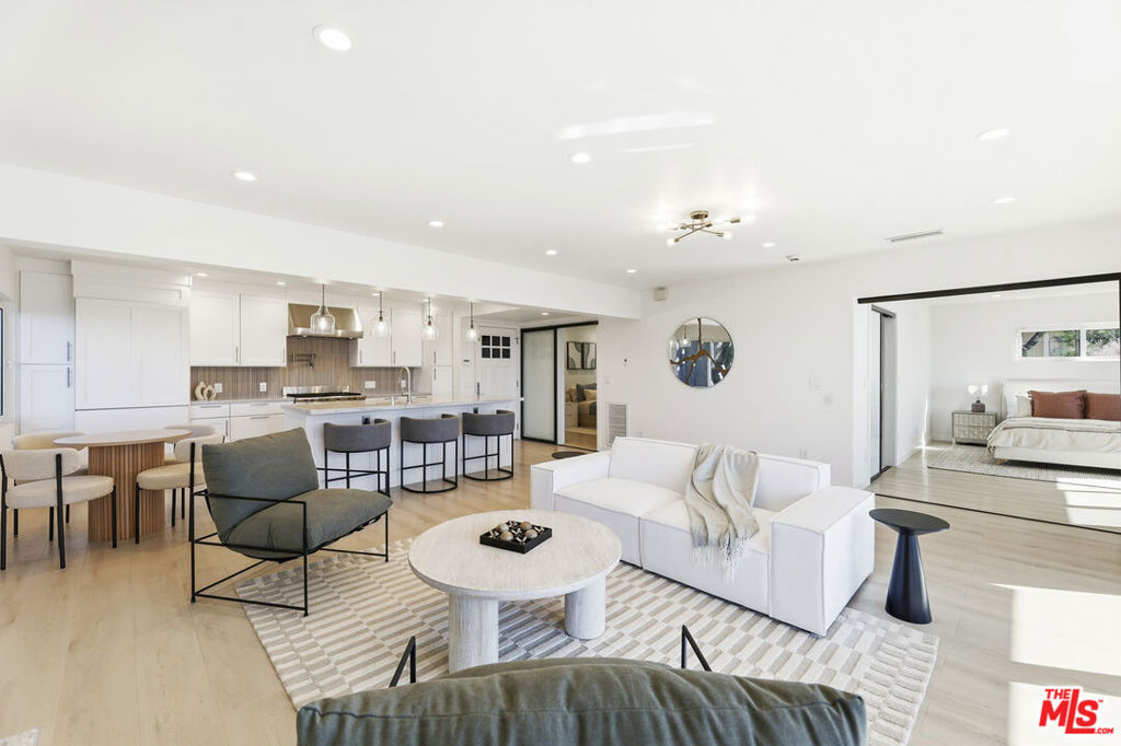 MLS #25623559 image #16