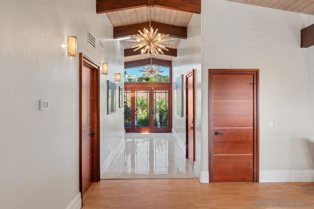 2402 Alto Cerro Circle - photo 7