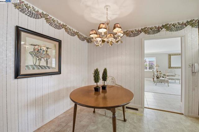 Image 8 of 30 For 15596 Tilden St