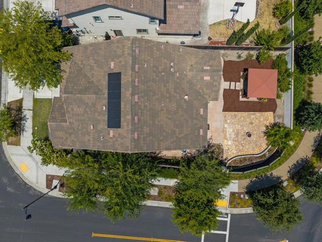 1141 Navigator Drive, Lathrop CA: https://media.crmls.org/mediaz/0a748920-115b-4111-9c00-5de88cd26f73.jpg