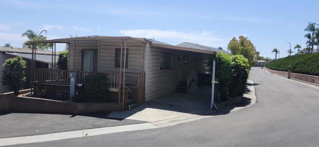 Detail Gallery Image 1 of 1 For 245 W Bobier Dr. #86,  Vista,  CA 92083 - 2 Beds | 2 Baths