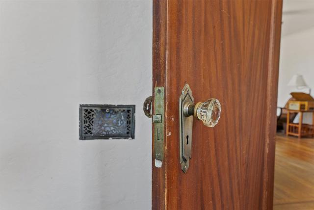 106 Stanford Street, Watsonville CA: https://media.crmls.org/mediaz/0a76b240-d0c4-48d1-9776-847dcfd67f02.jpg