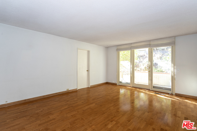 3 Bed Home for Sale in Los Angeles, California