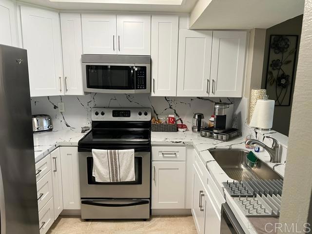 Details for 12260 Corte Sabio  5103, San Diego, CA 92128