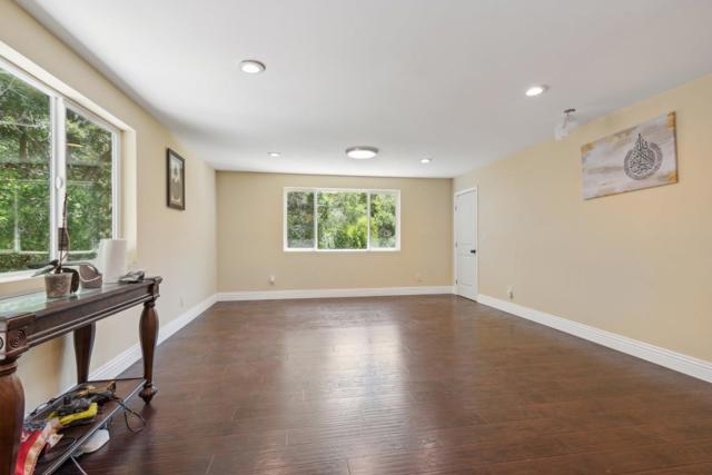 26 Ardor Drive, Orinda CA: https://media.crmls.org/mediaz/0a7b24dd-f67b-41f4-8041-1d215ab14478.jpg