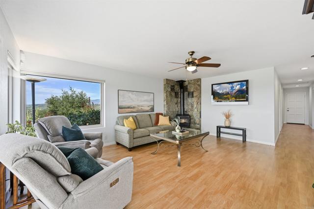 Detail Gallery Image 23 of 53 For 13065 via Suena, Valley Center,  CA 92082 - 3 Beds | 2/1 Baths