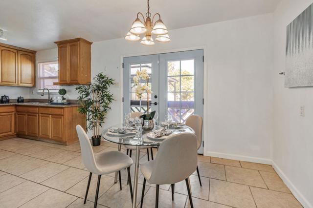 124 Cedar Lane, San Jose CA: https://media.crmls.org/mediaz/0a7d26d6-2b4f-411f-a633-94989462a663.jpg