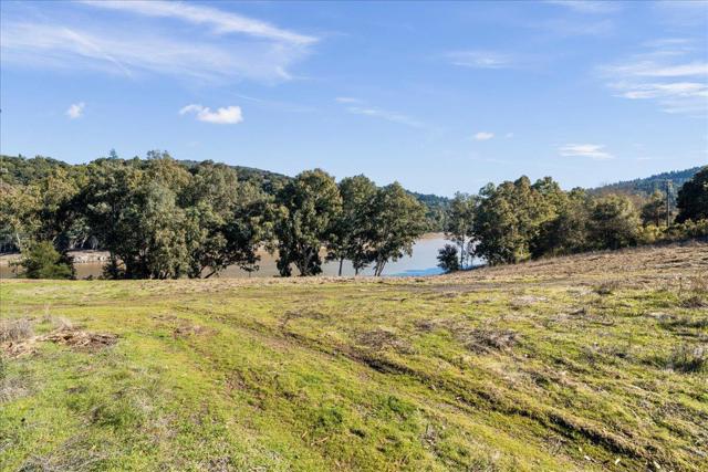 0 Old Santa Cruz Highway, Los Gatos CA: https://media.crmls.org/mediaz/0a7deaac-9909-4a43-a6e9-f34bba460a59.jpg