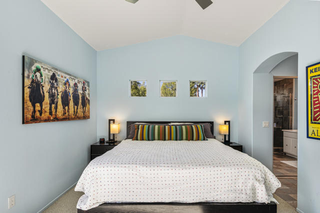 2900 S Redwood Drive, Palm Springs CA: https://media.crmls.org/mediaz/0a7f6296-03e3-453a-991e-b9b9c15068a1.jpg