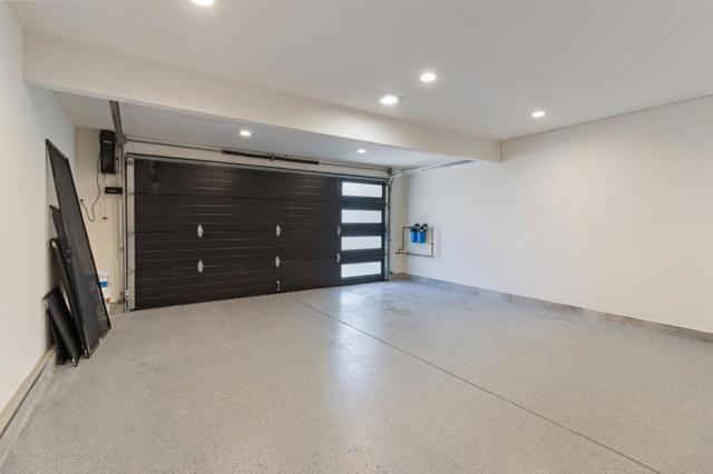 31301 San Andreas Drive, Union City CA: https://media.crmls.org/mediaz/0a7f6bf9-5001-4a5d-bc6f-026bd66099e4.jpg