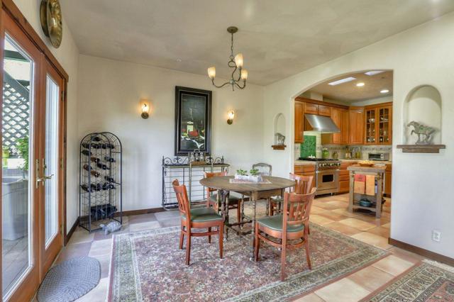 725 Correas Street, Half Moon Bay CA: https://media.crmls.org/mediaz/0a7f74ed-5580-4078-b6e6-380241374963.jpg