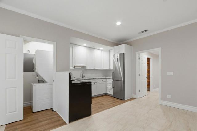 12387 Stonebrook Drive, Los Altos Hills CA: https://media.crmls.org/mediaz/0a7f84f3-413a-462b-8172-91699e2460ff.jpg