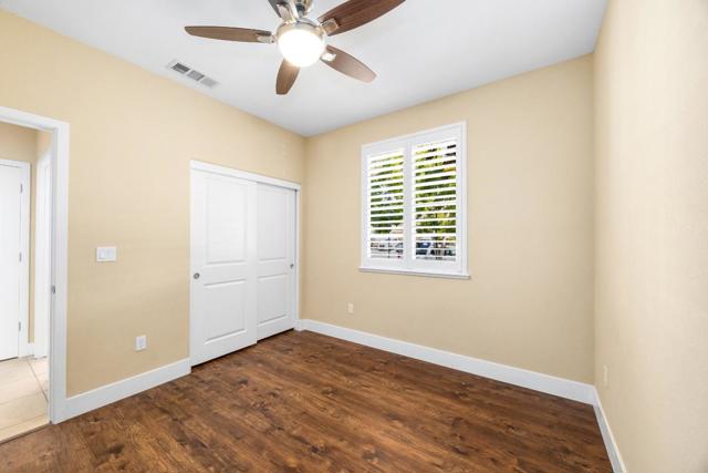 9881 Rancho Hills Drive, Gilroy CA: https://media.crmls.org/mediaz/0a800fd5-2ace-4756-9fa6-f4f3a7468a58.jpg