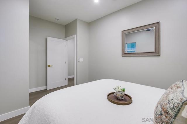 3122 Newell St, San Diego CA: https://media.crmls.org/mediaz/0a80a135-0228-41a9-bf43-ff49eae39945.jpg