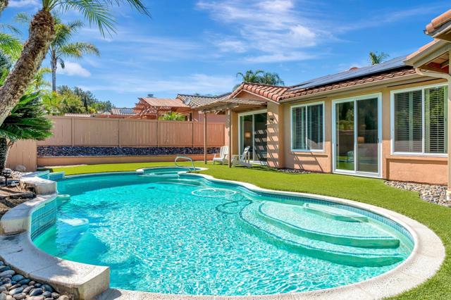 Detail Gallery Image 32 of 34 For 3325 Avenida Magoria, Escondido,  CA 92029 - 3 Beds | 2/1 Baths