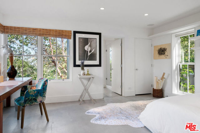 351 Wall Road, Napa CA: https://media.crmls.org/mediaz/0a827bfa-843e-4782-b475-a7cd4090b6e6.jpg
