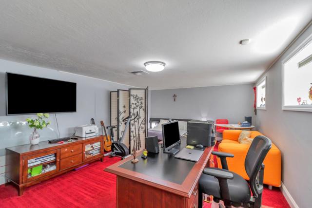 1101 Vine Street, San Jose CA: https://media.crmls.org/mediaz/0a8298ac-d852-45c5-b0e2-6c5116dd3180.jpg