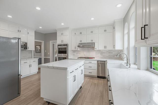 560 Tevis Trail, Hollister CA: https://media.crmls.org/mediaz/0a838176-c78d-46ba-a73b-2e0053feefc8.jpg