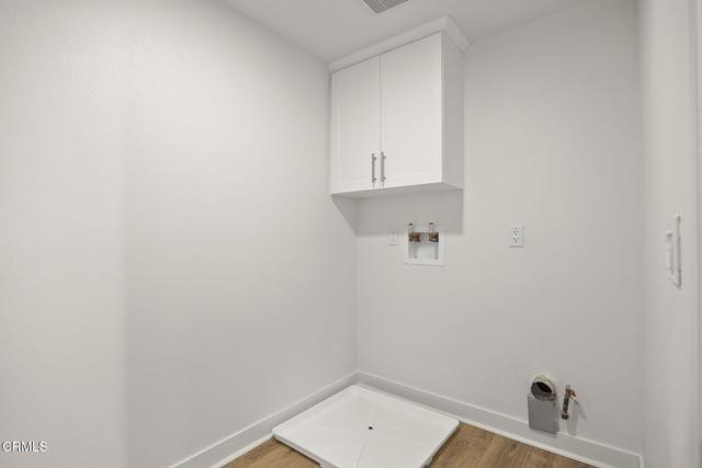 2870 Wagon Wheel Road, Oxnard CA: https://media.crmls.org/mediaz/0a83a1e3-186d-4387-9e99-c7545bba5de5.jpg
