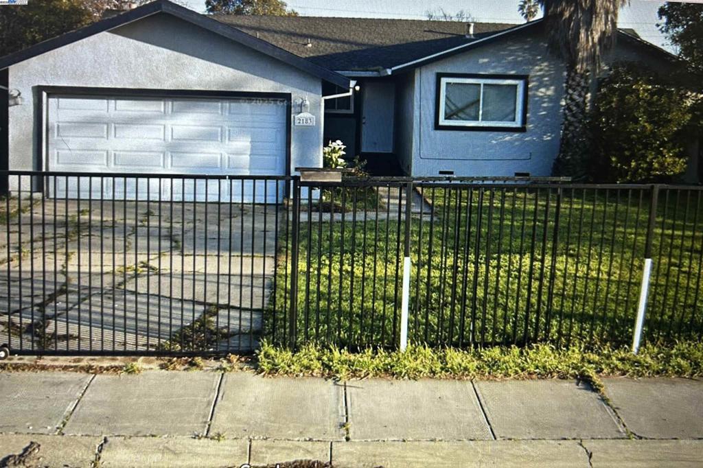 2183 Meadowview Rd