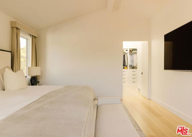 Image 15 of 41 For 408 Westbourne Drive