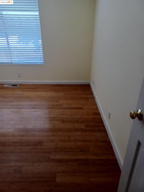 3163 S Francisco Way, Antioch CA: https://media.crmls.org/mediaz/0a8667e0-4698-4720-aee1-c0d03395e7a3.jpg
