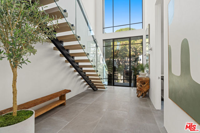 8708 Dorrington Avenue photo 4