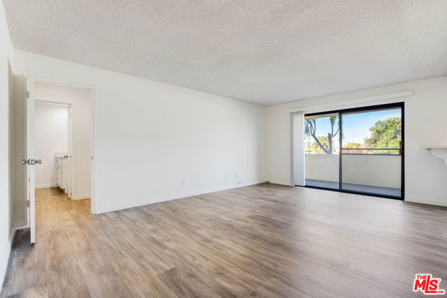 5000 S Centinela Avenue, Los Angeles CA: https://media.crmls.org/mediaz/0a8813b1-7950-4b96-8485-ed517b773506.jpg