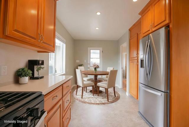 90 Beverly Drive, Watsonville CA: https://media.crmls.org/mediaz/0a881bbd-e19e-4271-9472-7e62e41d2b59.jpg