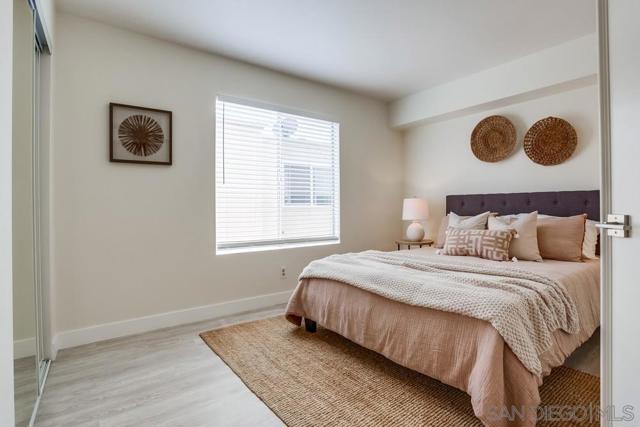 MLS #250039242SD image #41