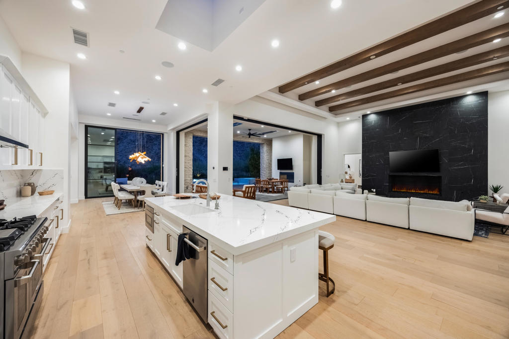 MLS #219128717DA image #9