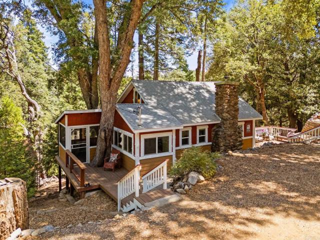 Detail Gallery Image 2 of 39 For 33556 Fern Trl, Palomar Mountain,  CA 92060 - 2 Beds | 2 Baths