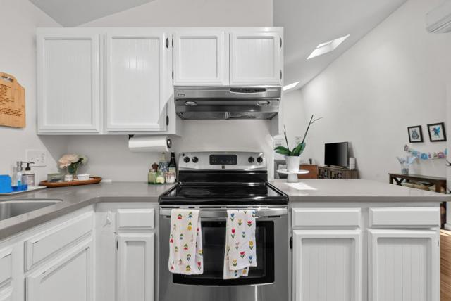 903 Redwood Drive, Aptos CA: https://media.crmls.org/mediaz/0a8d4f40-741a-44a8-8337-f36891cef830.jpg