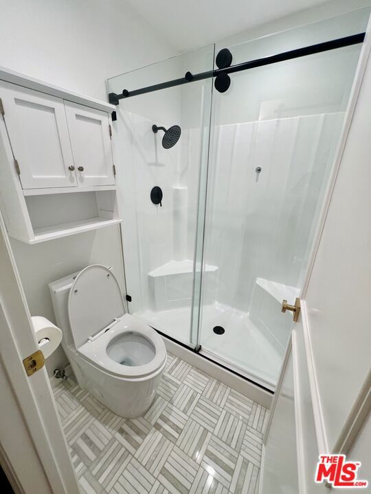 2209 Summertime Lane, Culver City CA: https://media.crmls.org/mediaz/0a8dc13d-ccf6-45c4-9b71-17417129ecc4.jpg