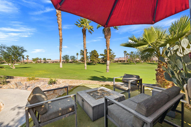 78310 Sunrise Mountain, Palm Desert CA: https://media.crmls.org/mediaz/0a8ef957-9862-4f19-931c-d50b27adfd74.jpg
