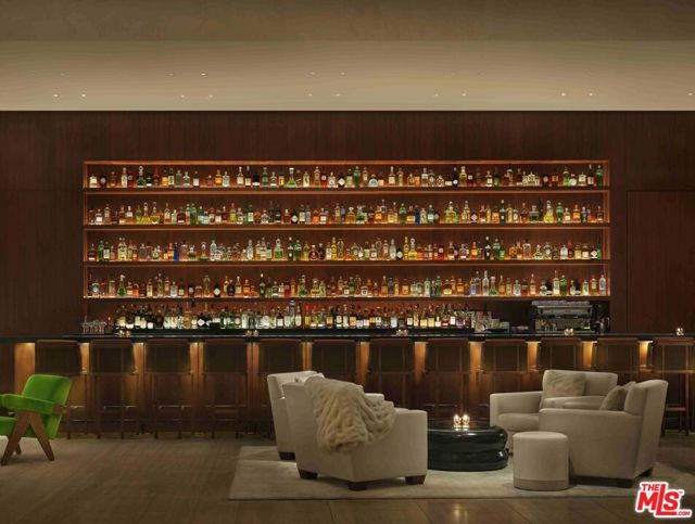 9040 W Sunset Blvd, West Hollywood CA: https://media.crmls.org/mediaz/0a8f1fb5-8cd1-4af6-8ac4-b1ddef708706.jpg