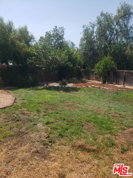 11875 Cedarbrook Place, Rancho Cucamonga CA: https://media.crmls.org/mediaz/0a8ff9be-15f7-43d4-82c9-57b66244edfd.jpg