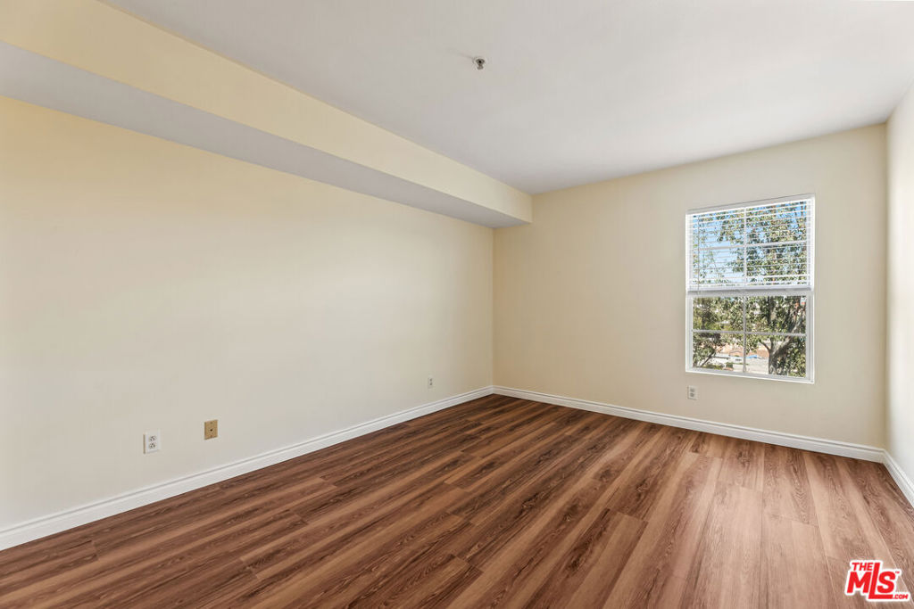 MLS #26855769 image #20